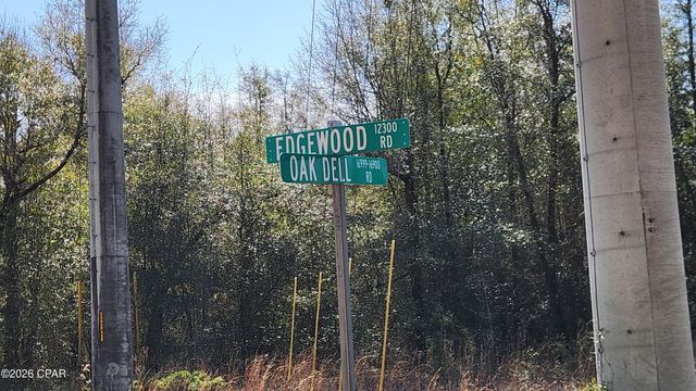 000 Edgewood Road, Fountain, FL 32438