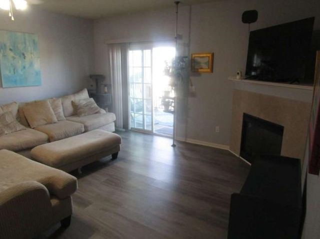 6255 Beechtree Drive 1204, West Des Moines, IA 50266