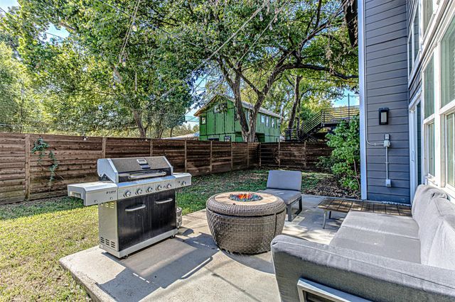 4809 Bolm RD, Austin, TX 78702