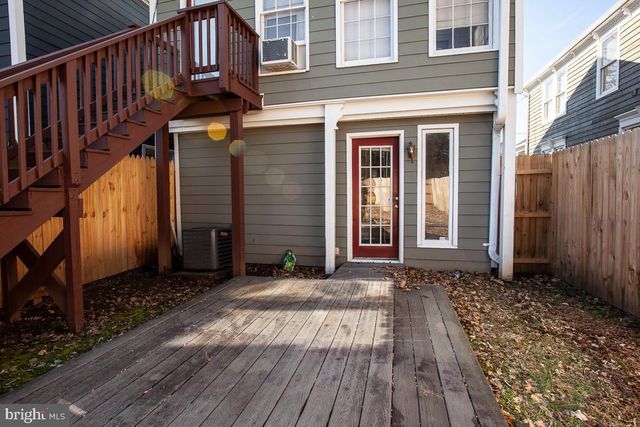 1405 CHARLES ST, Fredericksburg, VA 22401