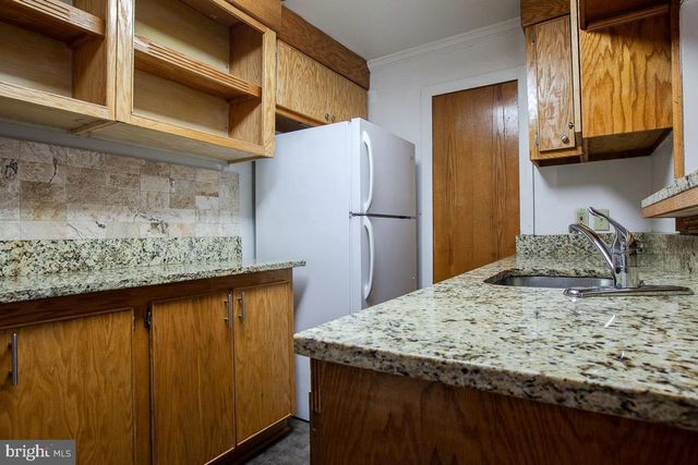 1405 CHARLES ST, Fredericksburg, VA 22401