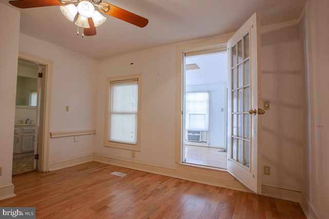 1405 CHARLES ST, Fredericksburg, VA 22401