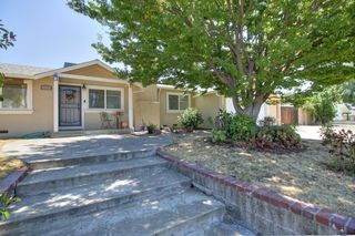 5332 Sandstone St, Carmichael, CA 95608
