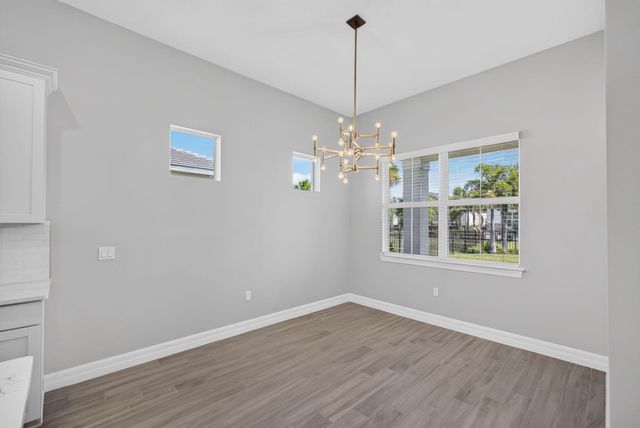12525 Triumph Lane, Palm Beach Gardens, FL 33412