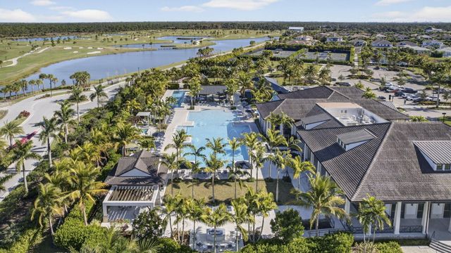 12525 Triumph Lane, Palm Beach Gardens, FL 33412