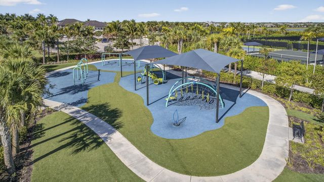 12525 Triumph Lane, Palm Beach Gardens, FL 33412