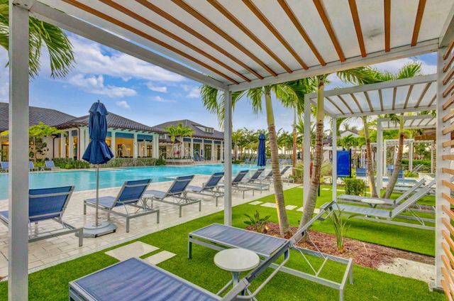 12525 Triumph Lane, Palm Beach Gardens, FL 33412