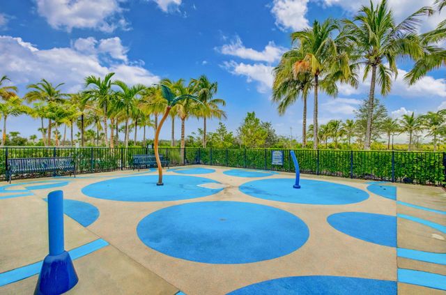 12525 Triumph Lane, Palm Beach Gardens, FL 33412