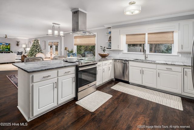 102 Longwood Drive, Pinetops, NC 27864