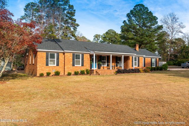 102 Longwood Drive, Pinetops, NC 27864