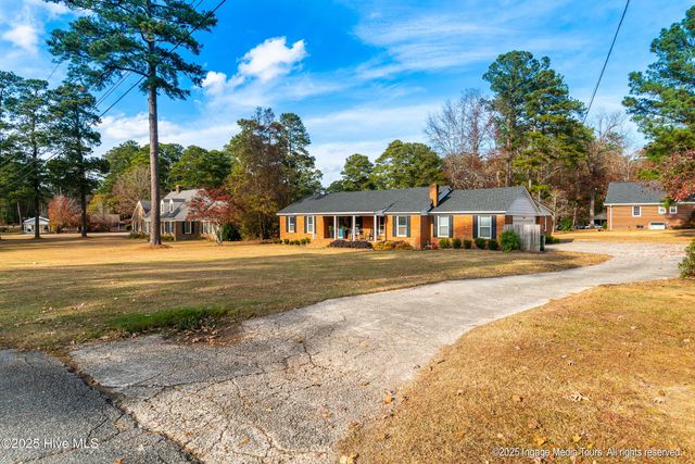 102 Longwood Drive, Pinetops, NC 27864