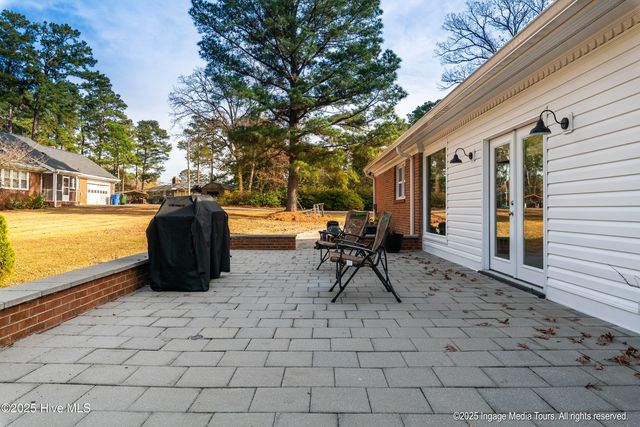 102 Longwood Drive, Pinetops, NC 27864