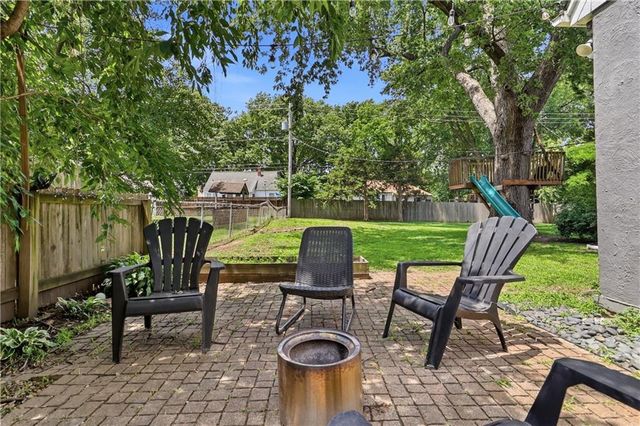 7416 Springfield Street, Prairie Village, KS 66208