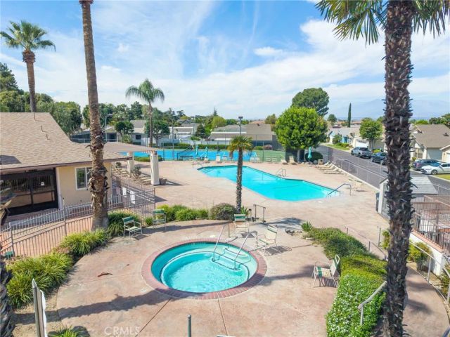 140 W Pioneer Avenue 38, Redlands, CA 92374