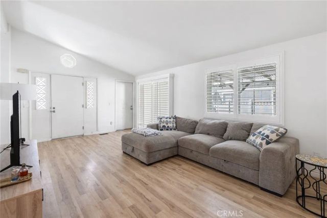 140 W Pioneer Avenue 38, Redlands, CA 92374