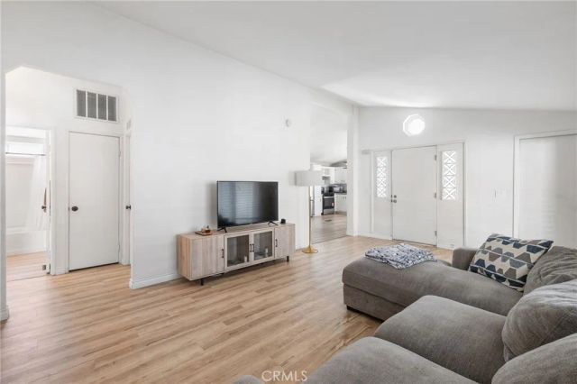 140 W Pioneer Avenue 38, Redlands, CA 92374