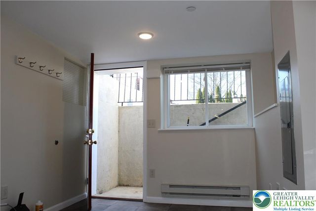 933 Linden Street 1, Bethlehem City, PA 18018