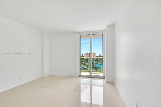 100 Bayview Dr 1002, Sunny Isles Beach, FL 33160