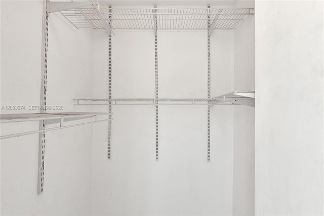 100 Bayview Dr 1002, Sunny Isles Beach, FL 33160