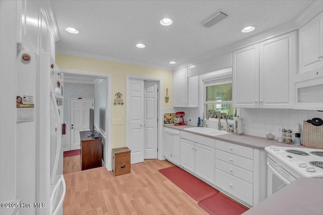 314 Brookfield Drive, Wilmington, NC 28405