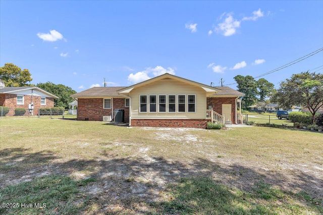 314 Brookfield Drive, Wilmington, NC 28405