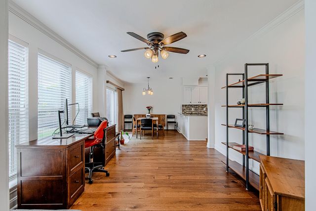 10307 Piping Rock Lane, Houston, TX 77042