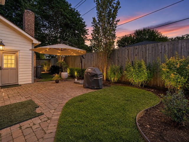 10307 Piping Rock Lane, Houston, TX 77042