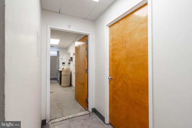 1300 SPRING GARDEN ST, Philadelphia, PA 19123