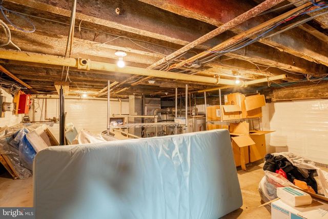 1300 SPRING GARDEN ST, Philadelphia, PA 19123