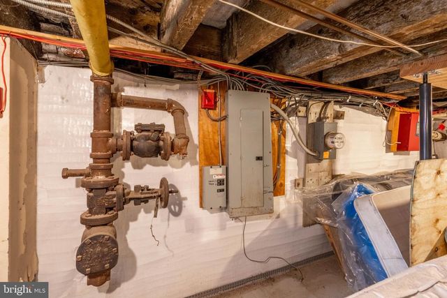 1300 SPRING GARDEN ST, Philadelphia, PA 19123