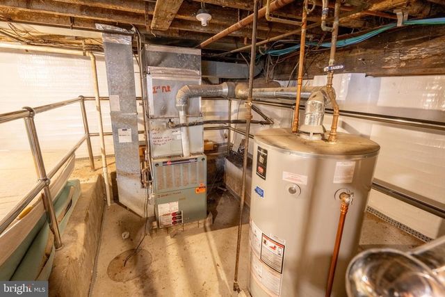 1300 SPRING GARDEN ST, Philadelphia, PA 19123