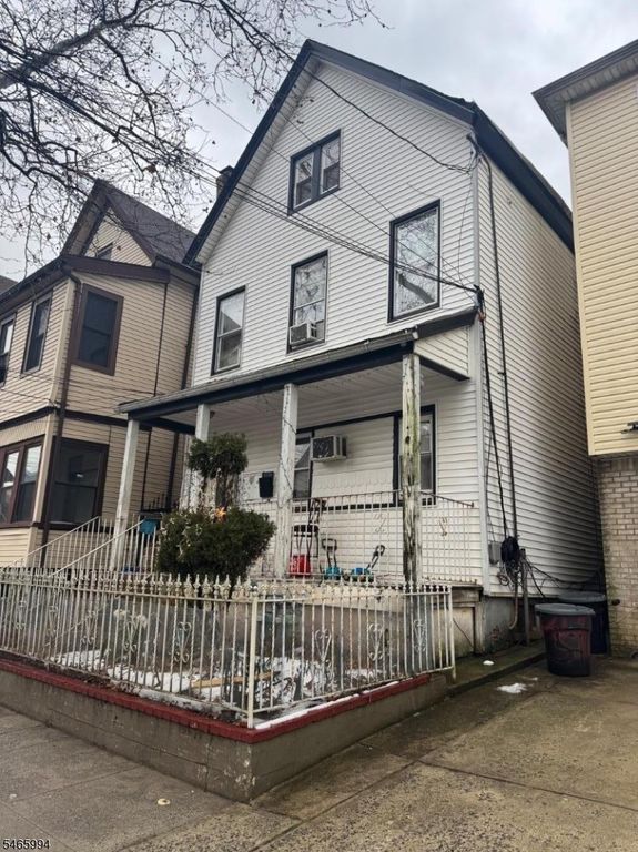 514 Marshall St, Elizabeth City, NJ 07206 — photo 3