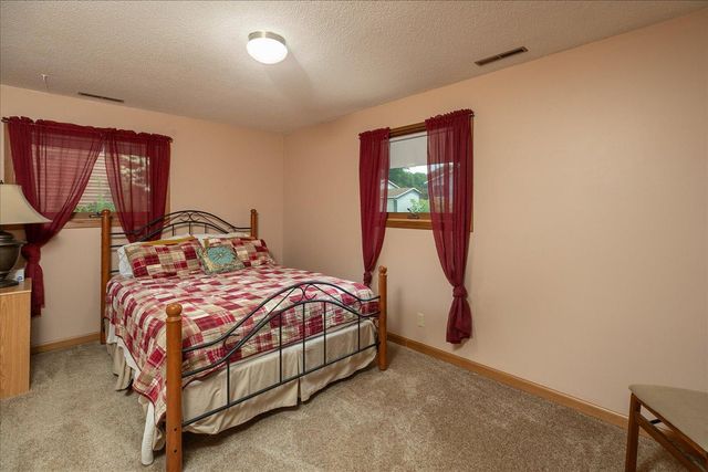 1627 7th Avenue SE, Rochester, MN 55904