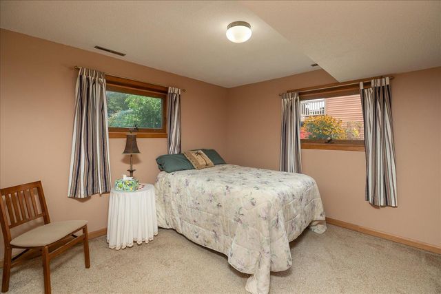 1627 7th Avenue SE, Rochester, MN 55904