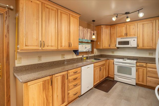 1627 7th Avenue SE, Rochester, MN 55904