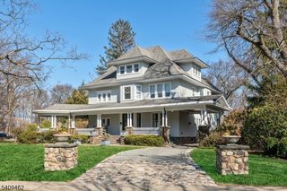 317 Prospect St, Ridgewood Village, NJ 07450