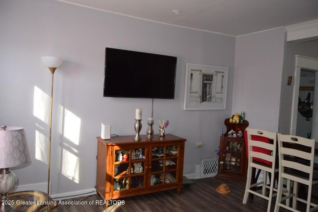 705 Princeton Avenue, Lansing, MI 48915