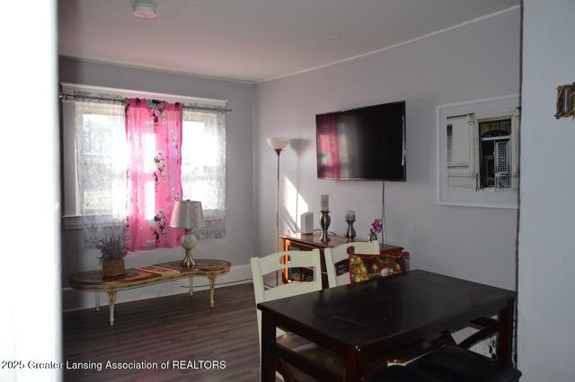 705 Princeton Avenue, Lansing, MI 48915