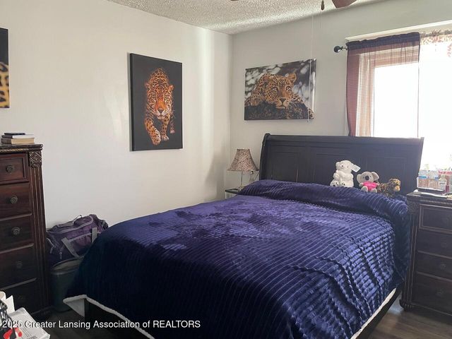 705 Princeton Avenue, Lansing, MI 48915