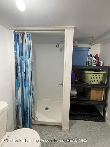 705 Princeton Avenue, Lansing, MI 48915