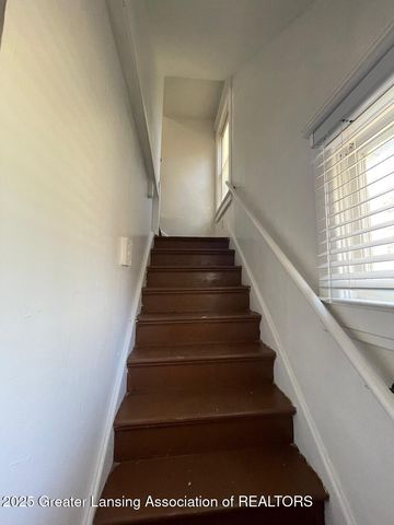 705 Princeton Avenue, Lansing, MI 48915