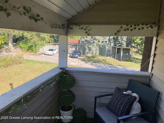 705 Princeton Avenue, Lansing, MI 48915