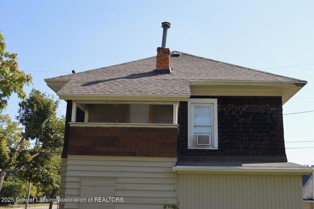 705 Princeton Avenue, Lansing, MI 48915