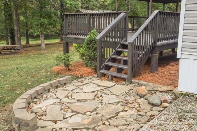 211 Berry Bennett Road, Chatsworth, GA 30705