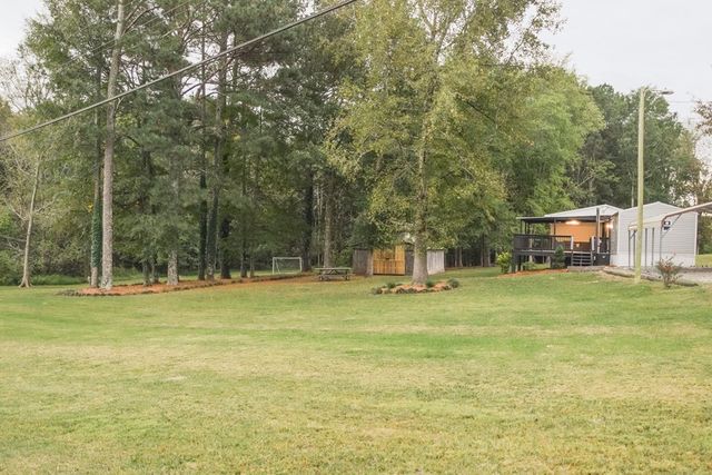 211 Berry Bennett Road, Chatsworth, GA 30705