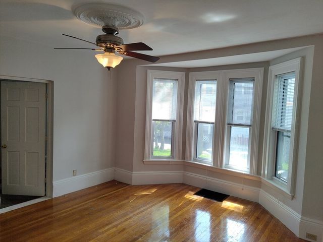 411 Broadway 1, Lynn, MA 01904