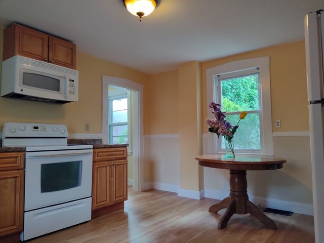 411 Broadway 1, Lynn, MA 01904