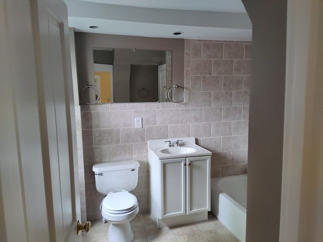411 Broadway 1, Lynn, MA 01904