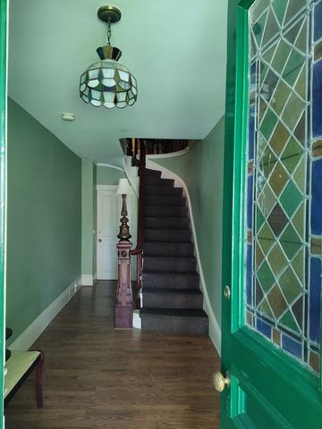 411 Broadway 1, Lynn, MA 01904