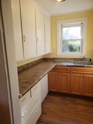 411 Broadway 1, Lynn, MA 01904